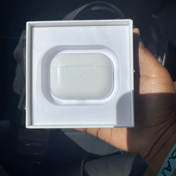 Apple AirPods Pro Wireless Earbuds
